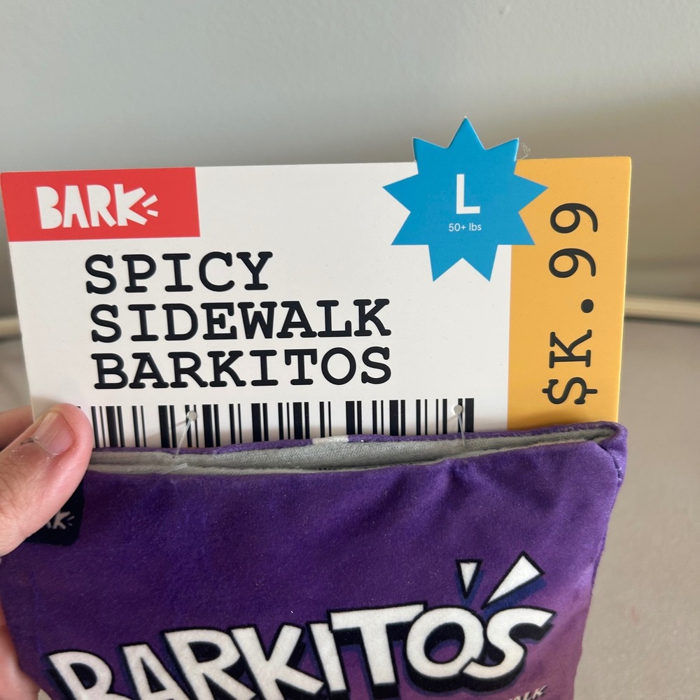 BarkboxSpicy Sidewalk Barkitos Dog Toy Large 50+ lbs Plush Squeaky Crinkle Chips - Picture 2 of 6